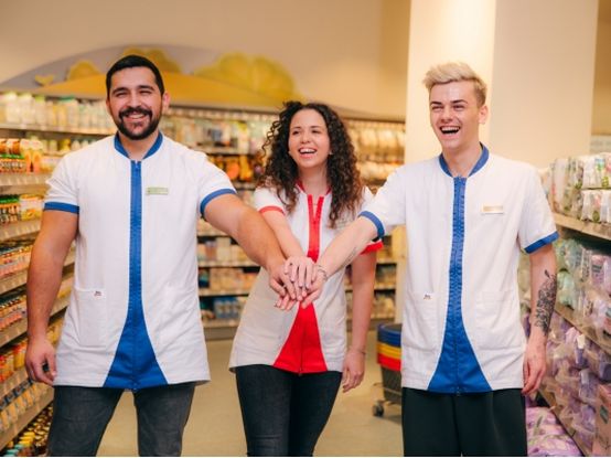 dm djelatnici u trgovini